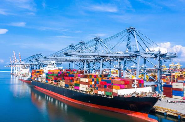 青島國際物流的發(fā)展現(xiàn)狀、優(yōu)勢和挑戰(zhàn)，其未來的發(fā)展前景如何？