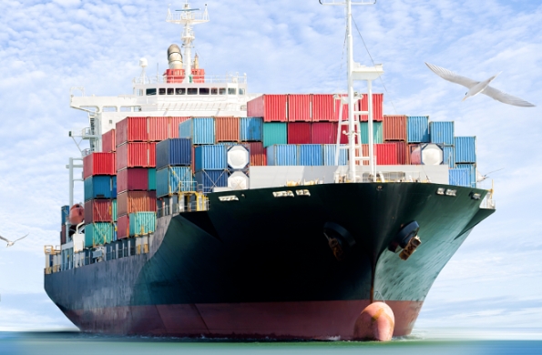 在這個(gè)繁忙的貿(mào)易網(wǎng)絡(luò)中，青島貨代發(fā)揮著不可或缺的作用