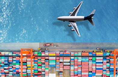 深圳貨代公司為構(gòu)建高效、智能、綠色、可持續(xù)的物流生態(tài)貢獻(xiàn)力量