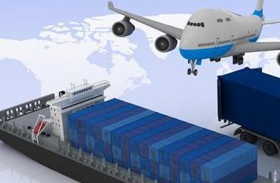 天津貨代分析車?yán)遄涌者\海運的不同