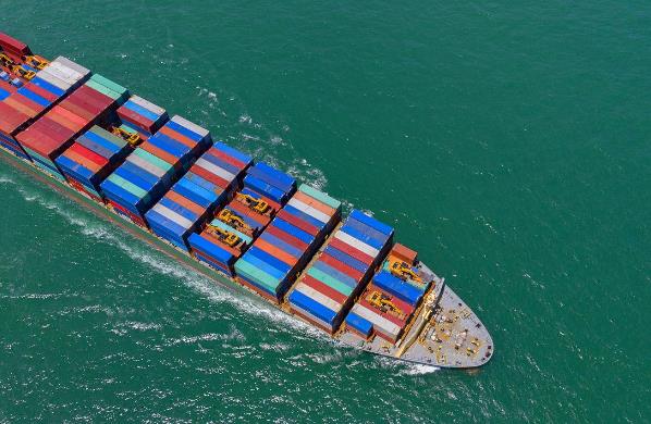 天津國(guó)際物流業(yè)在面臨挑戰(zhàn)的同時(shí)也具有巨大的發(fā)展?jié)摿? width=