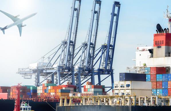 天津貨代公司在這個充滿機遇與變革的時代引領行業(yè)前行