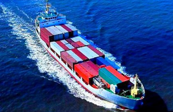 近幾年國際貨運(yùn)代理提供了拼箱服務(wù)