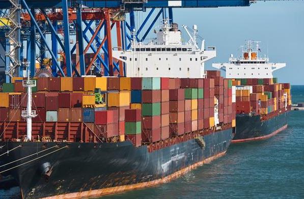 意大利是地中海沿岸非常重要的國(guó)家之一，擁有得天獨(dú)厚的海運(yùn)優(yōu)勢(shì)