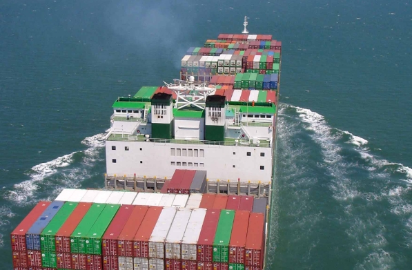 國際貨運代理公司是如何在這個領域中不斷創(chuàng)新與突破的？