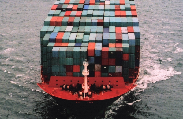 對客戶而言，選擇一個(gè)可信賴的貨代公司是非常重要的