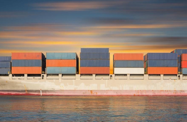 巴西是南美洲大的經(jīng)濟(jì)體，擁有得天獨(dú)厚的自然資源和廣闊的市場(chǎng)空間