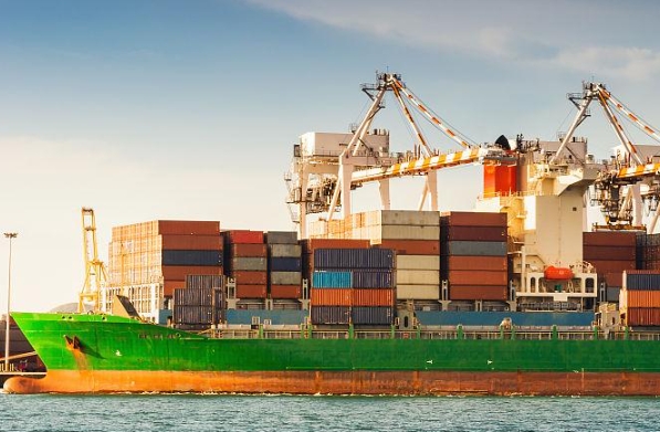 加勒比航線是連接美洲歐洲重要海上通道，其貨代服務(wù)重要性不言而喻