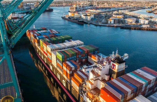 美國貨代是全球物流網絡重要組成部分，在跨國貿易中發(fā)揮重要作用