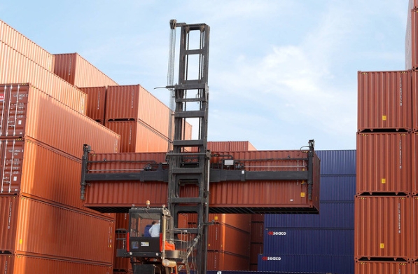 東南亞專(zhuān)線物流公司正在逐步成為跨境貿(mào)易不可或缺的重要力量