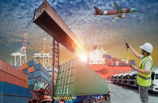 東南亞專(zhuān)線物流公司是專(zhuān)注于東南亞地區(qū)貨物運(yùn)輸?shù)膶?zhuān)業(yè)化服務(wù)提供商